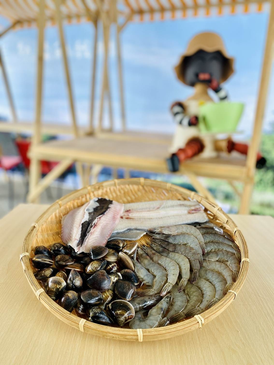 小舖餐廳提供在地鮮甜海味。