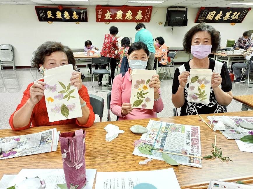 植物拓印體驗。